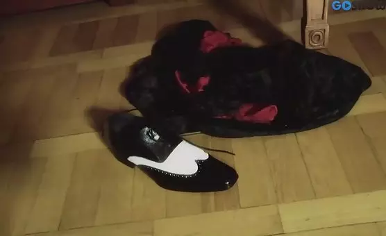Horny Couple Fucks Passionately in Abandoned Chamber